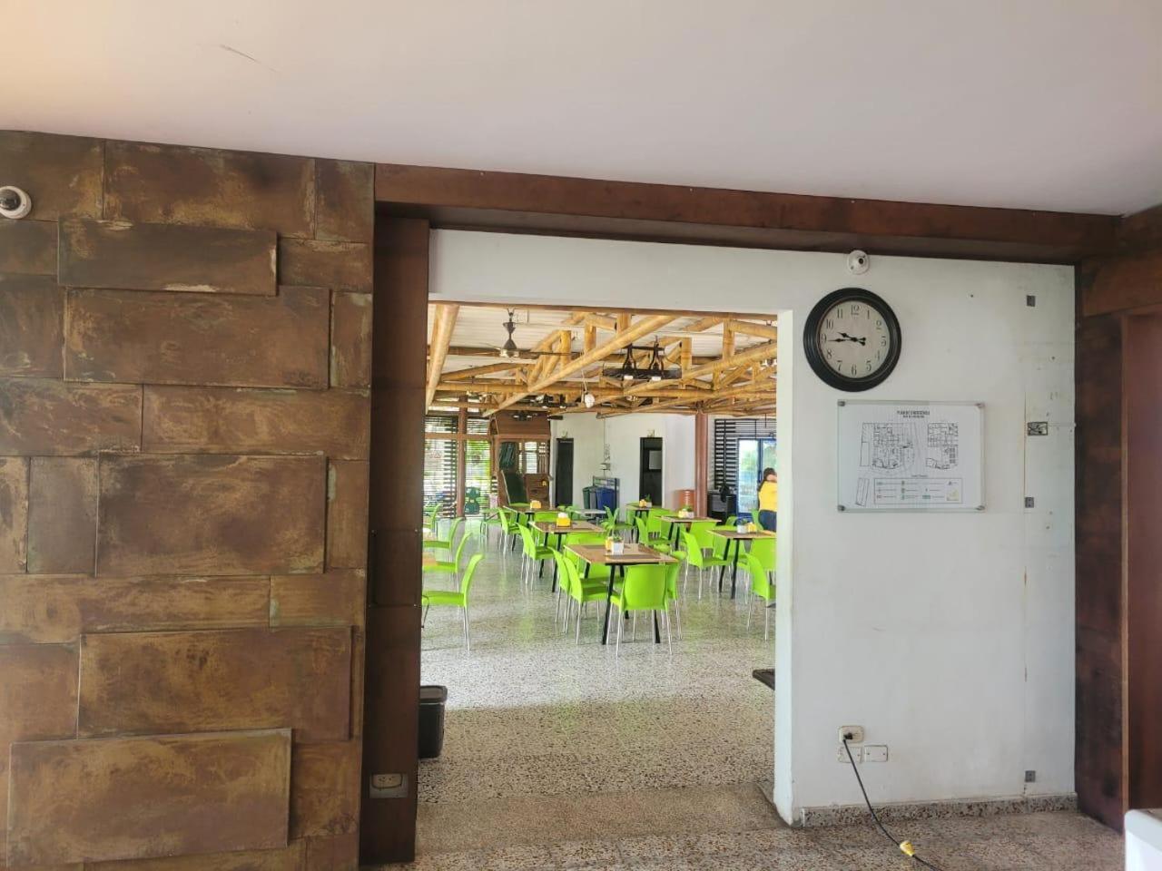 Hotel Chicala Salgar Puerto Salgar Екстериор снимка