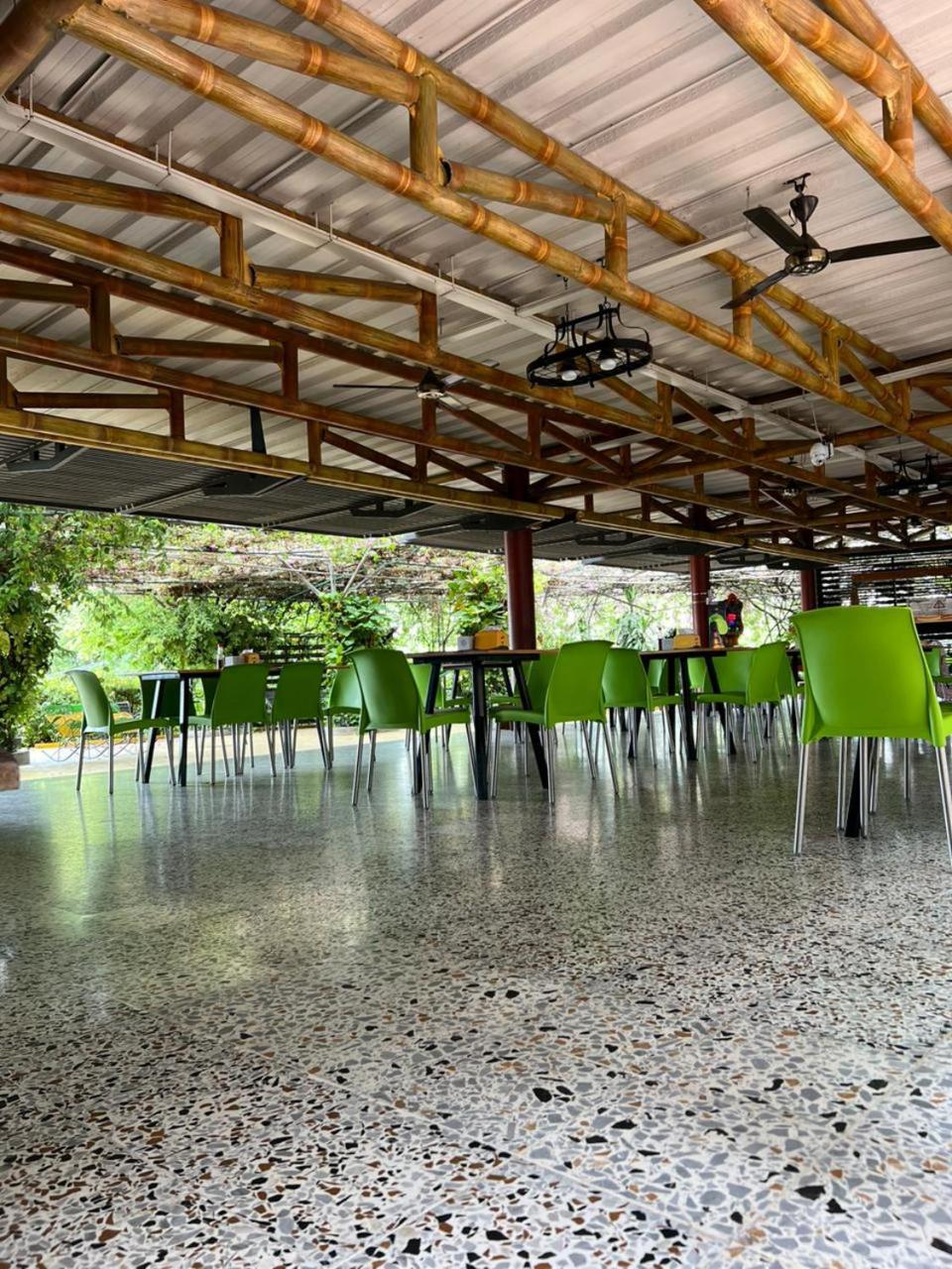 Hotel Chicala Salgar Puerto Salgar Екстериор снимка