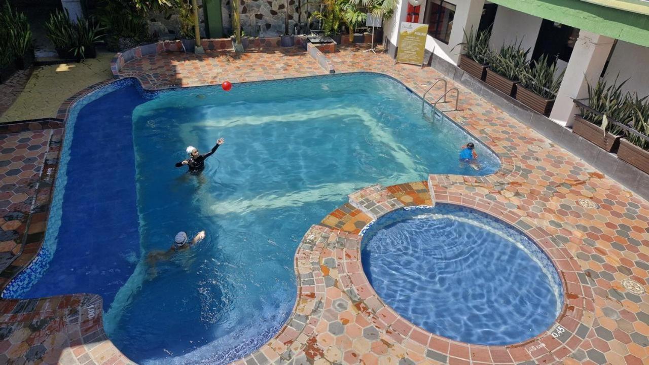 Hotel Chicala Salgar Puerto Salgar Екстериор снимка